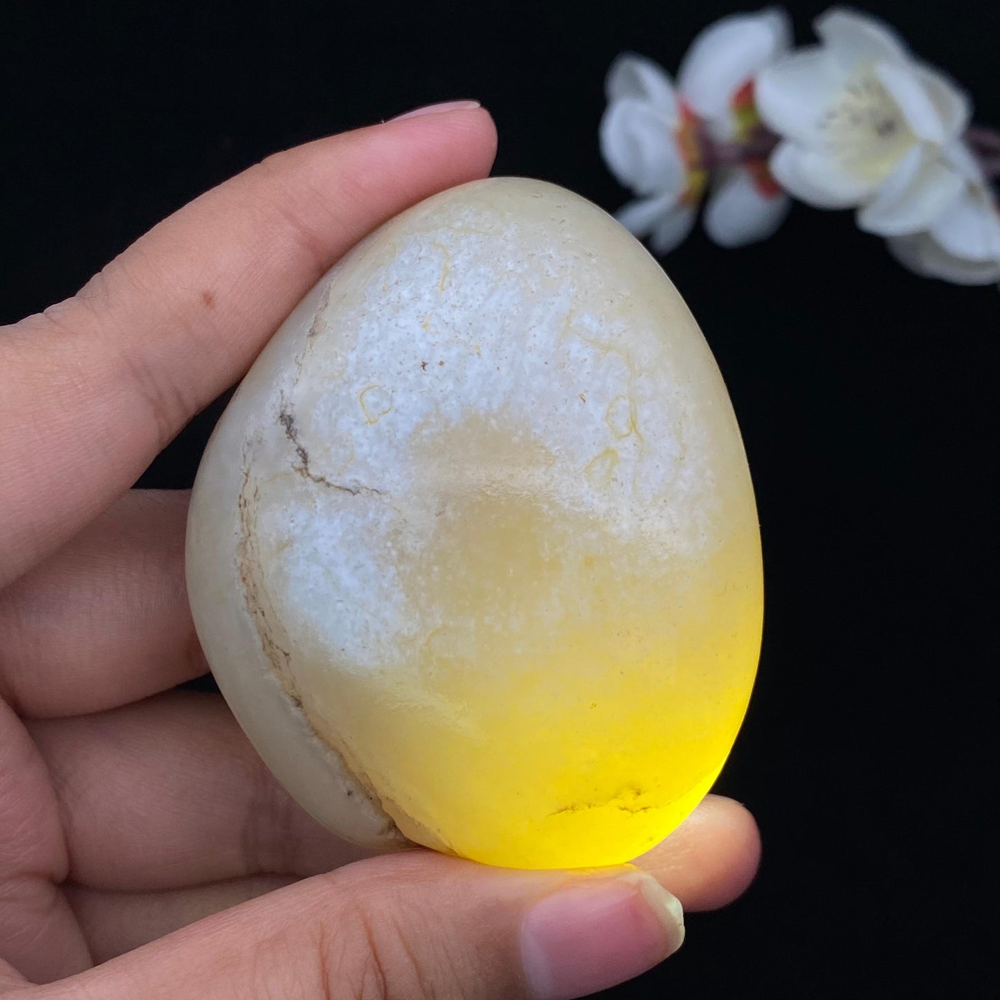 和田玉糖籽料原石(146.1g)