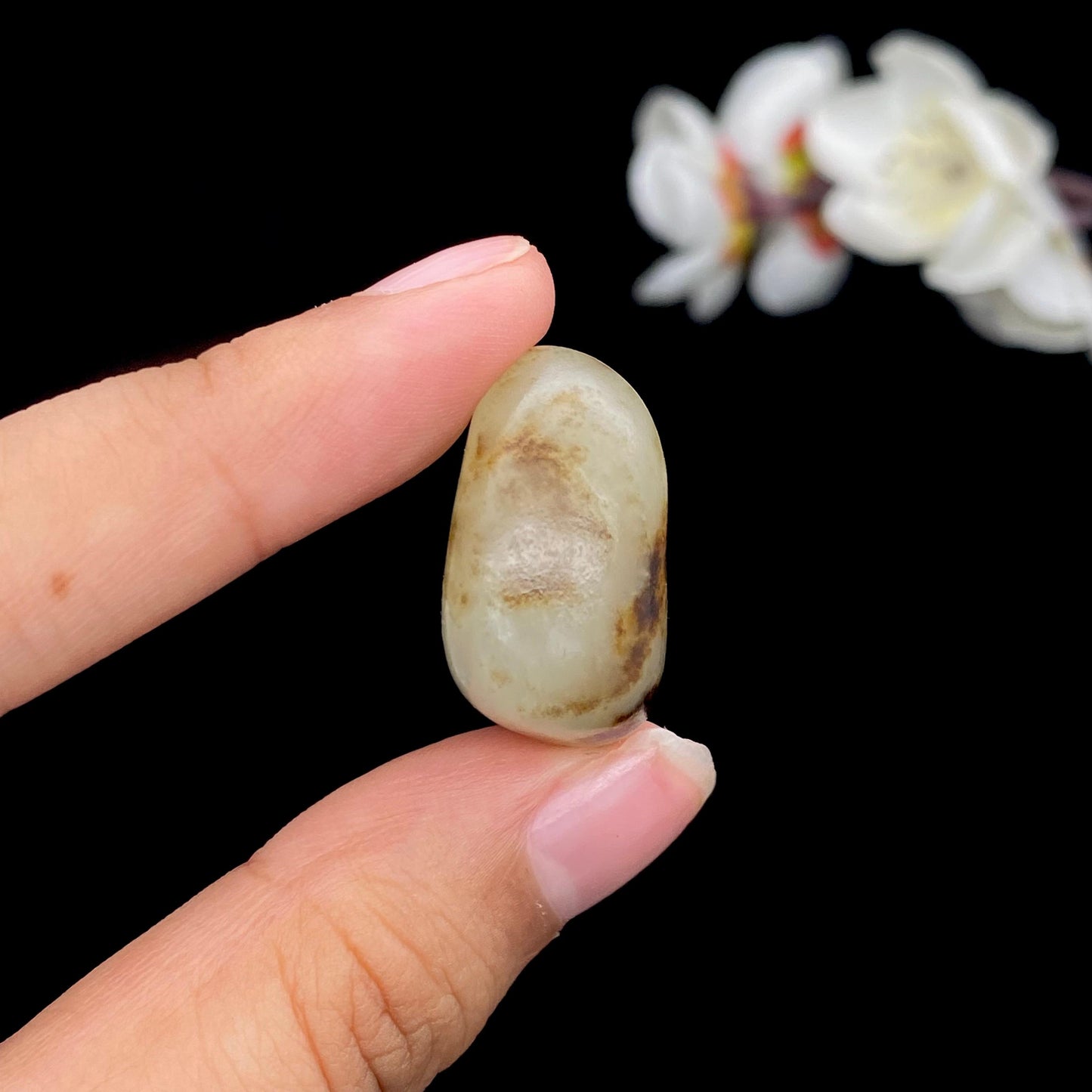 和田玉黑黄皮籽料原石(12.2g)