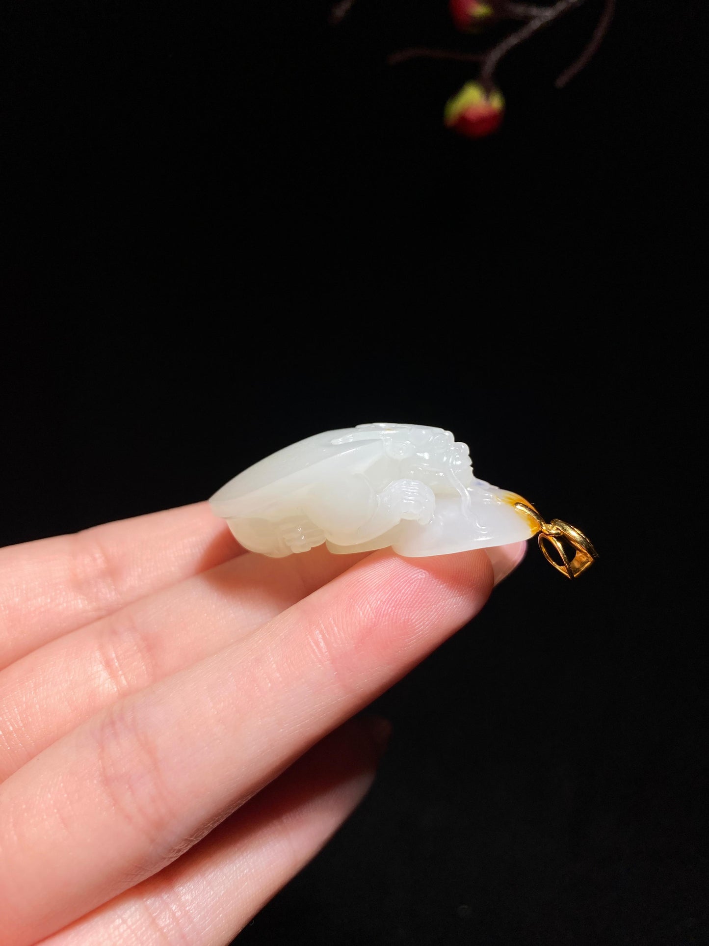 和田玉籽料金镶玉龙龟(17.3g)