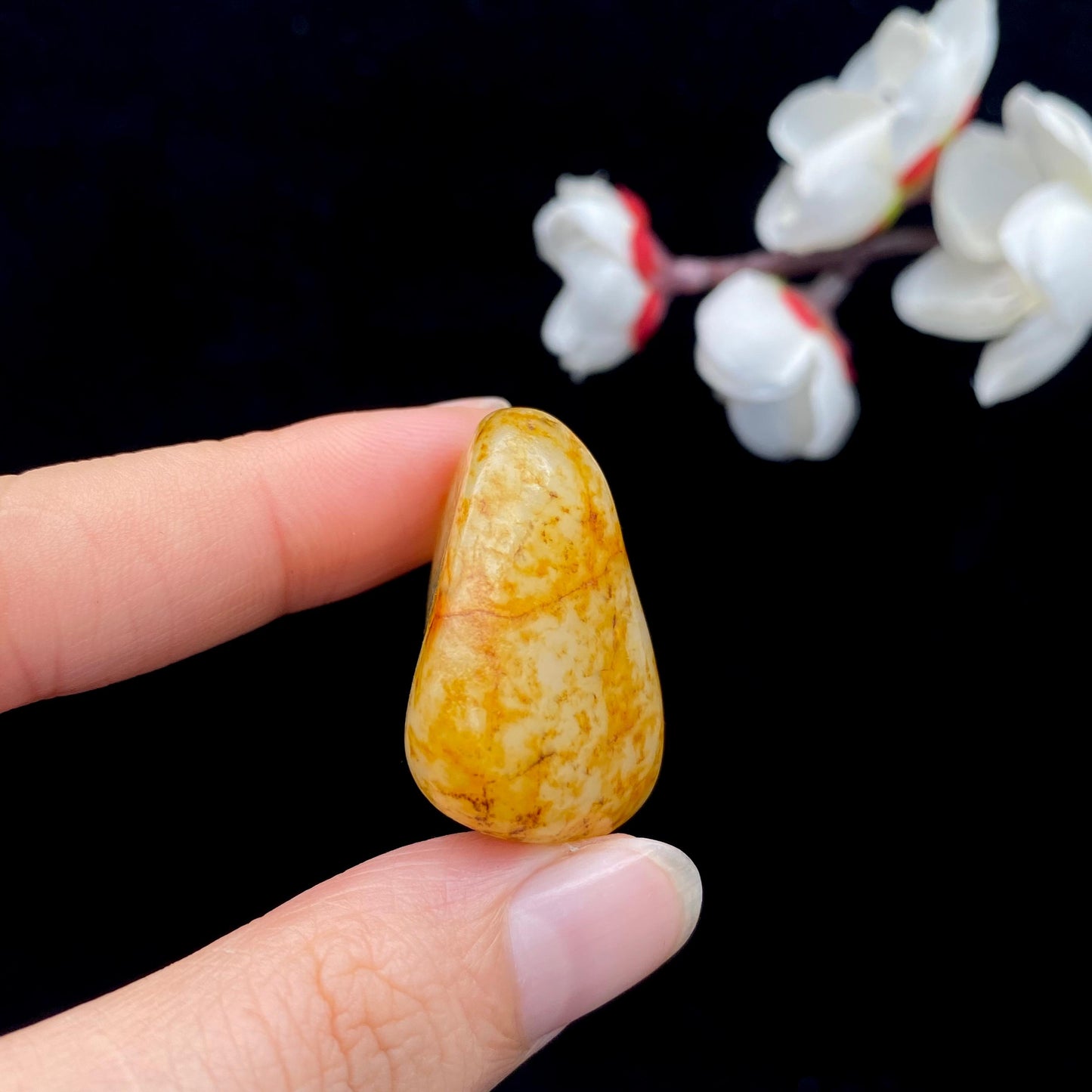 和田玉洒金皮籽料原石(19.6g)