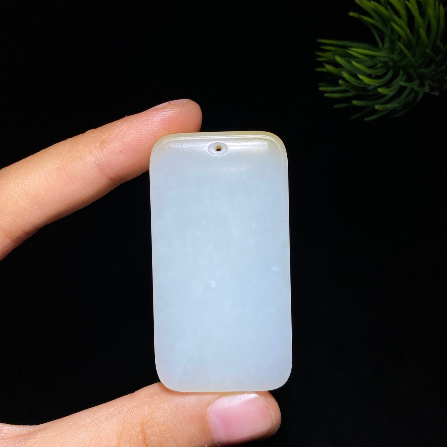 和田玉糖白玉无事牌(36.3g)