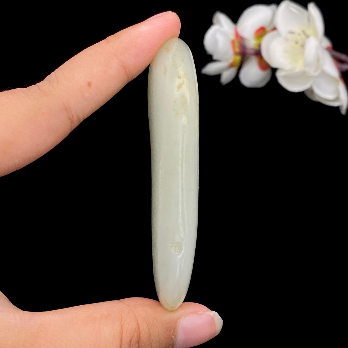和田玉-白玉籽料原石(70.6g)