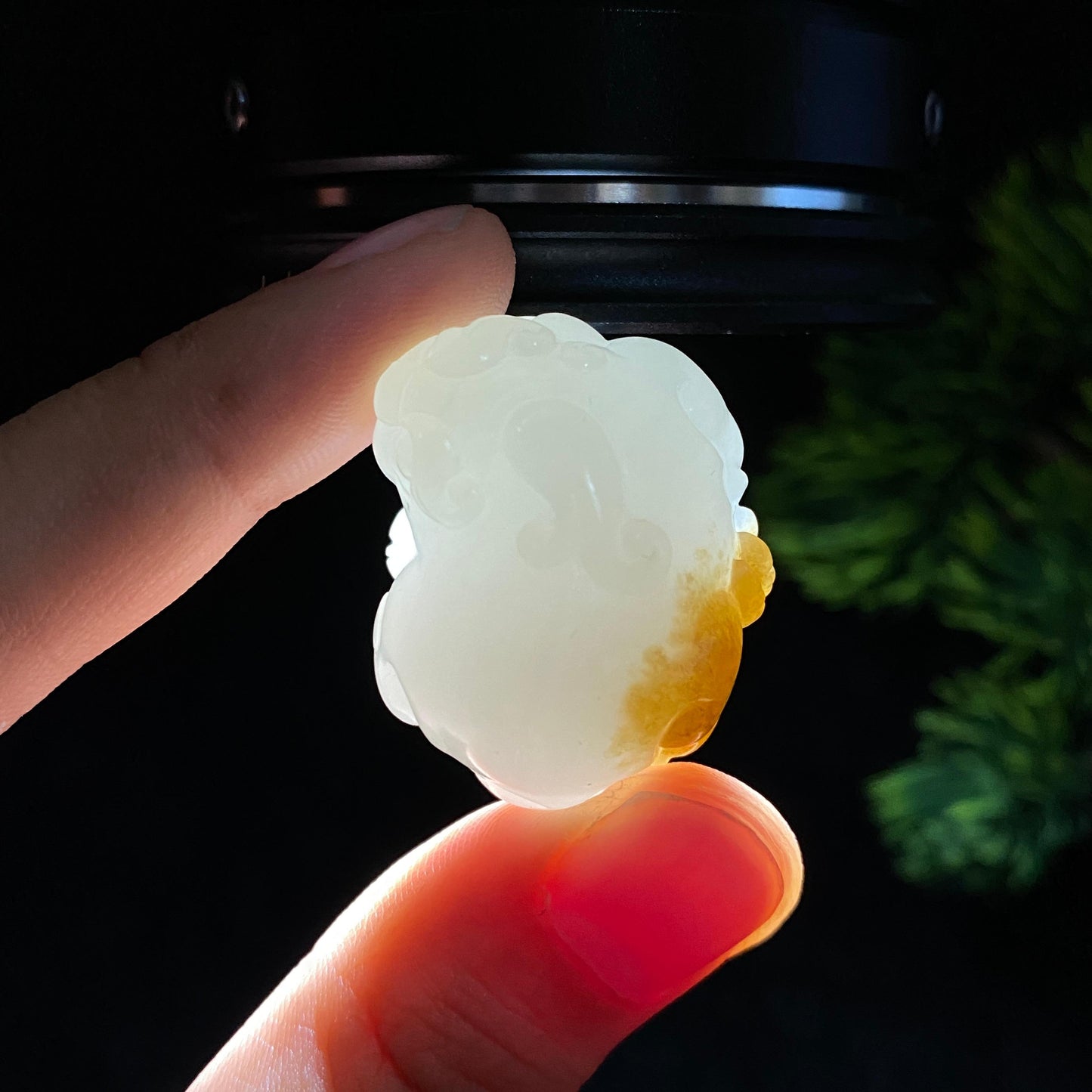 和田玉且末糖白貔貅(19.8g)