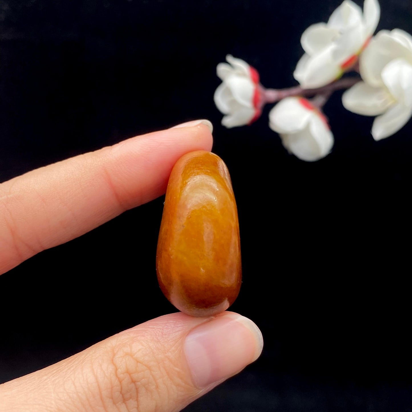 和田玉红沁皮籽料原石(20.7g)