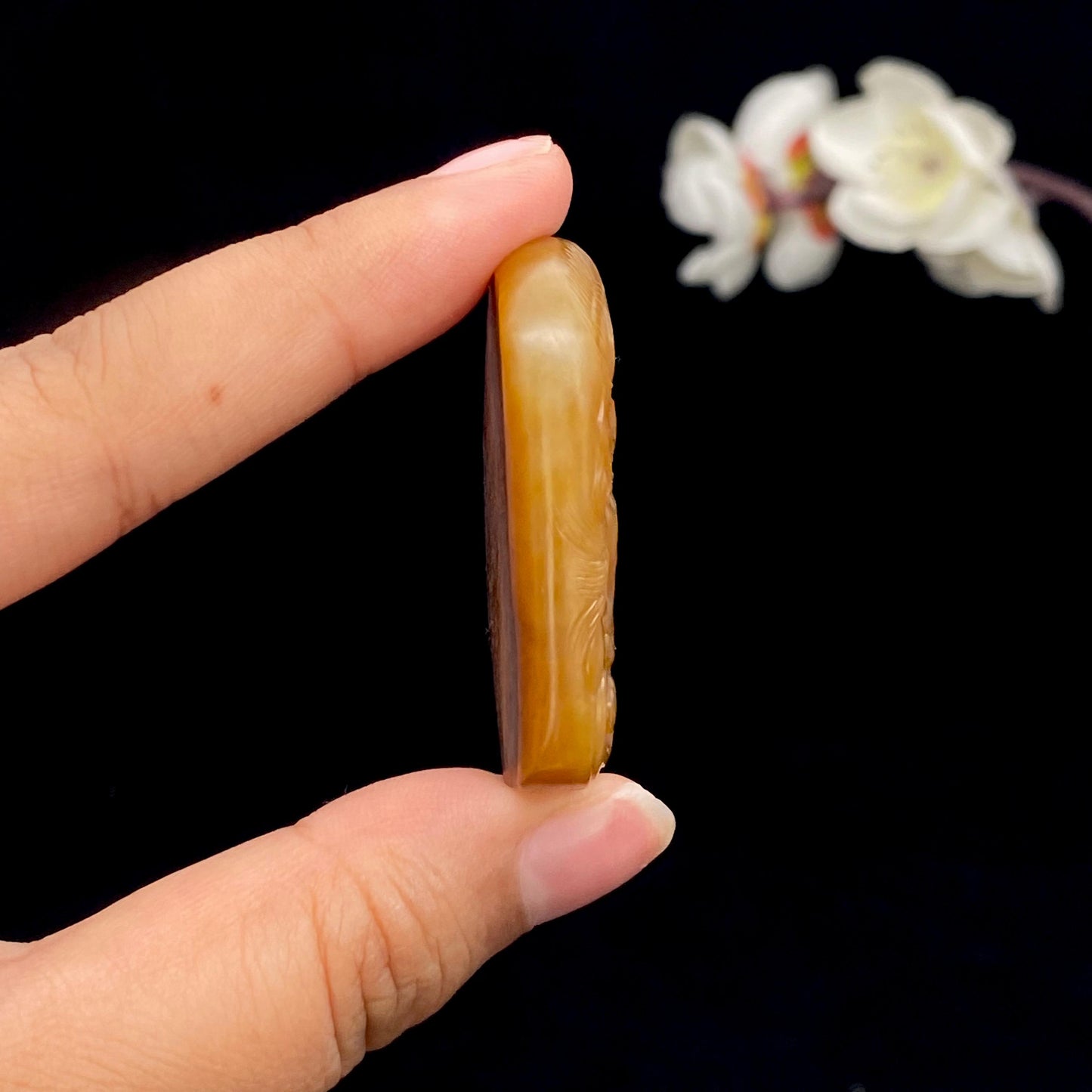 和田玉籽料【一念之间】30.6g