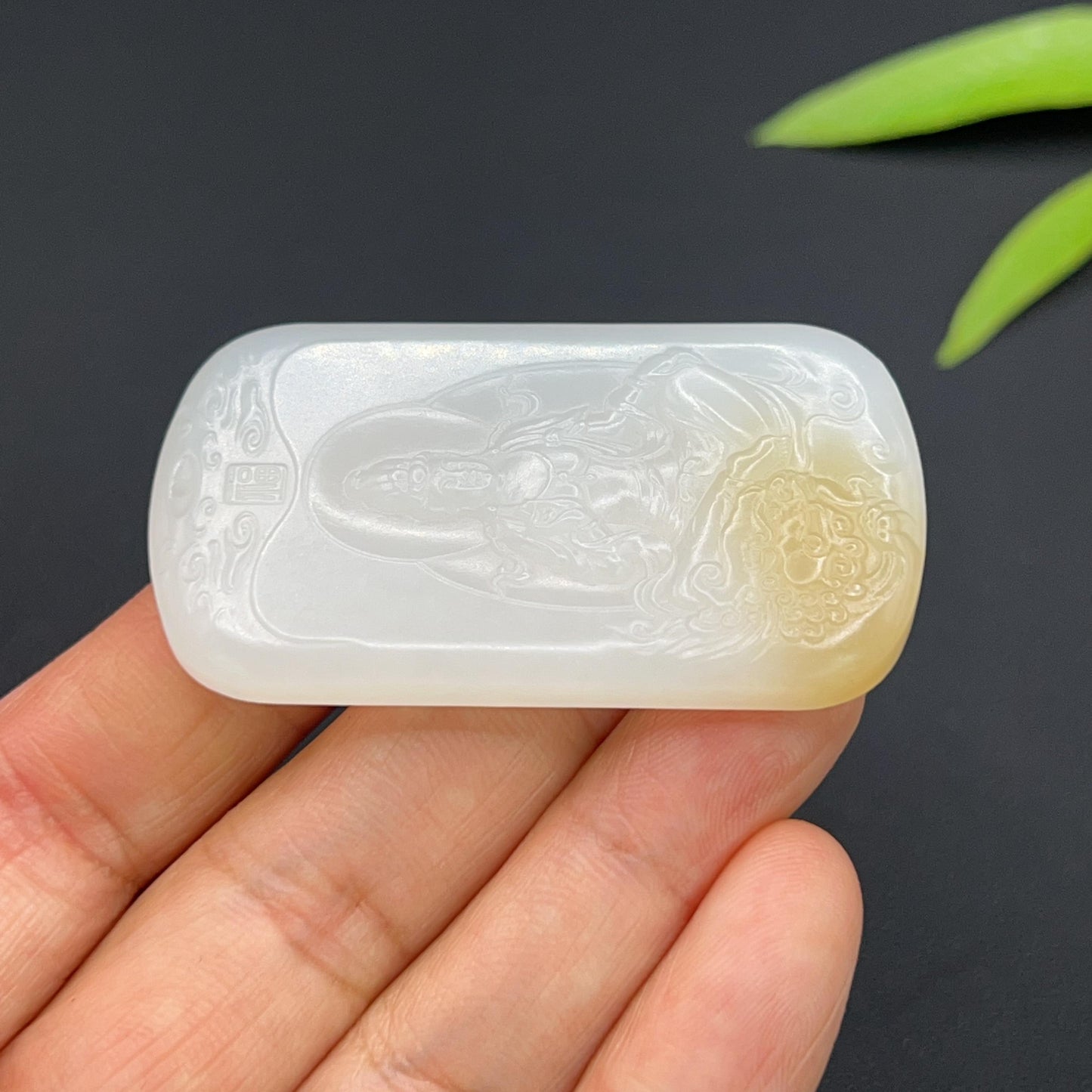 和田玉羊脂白玉文殊菩萨玉牌(28.0g)