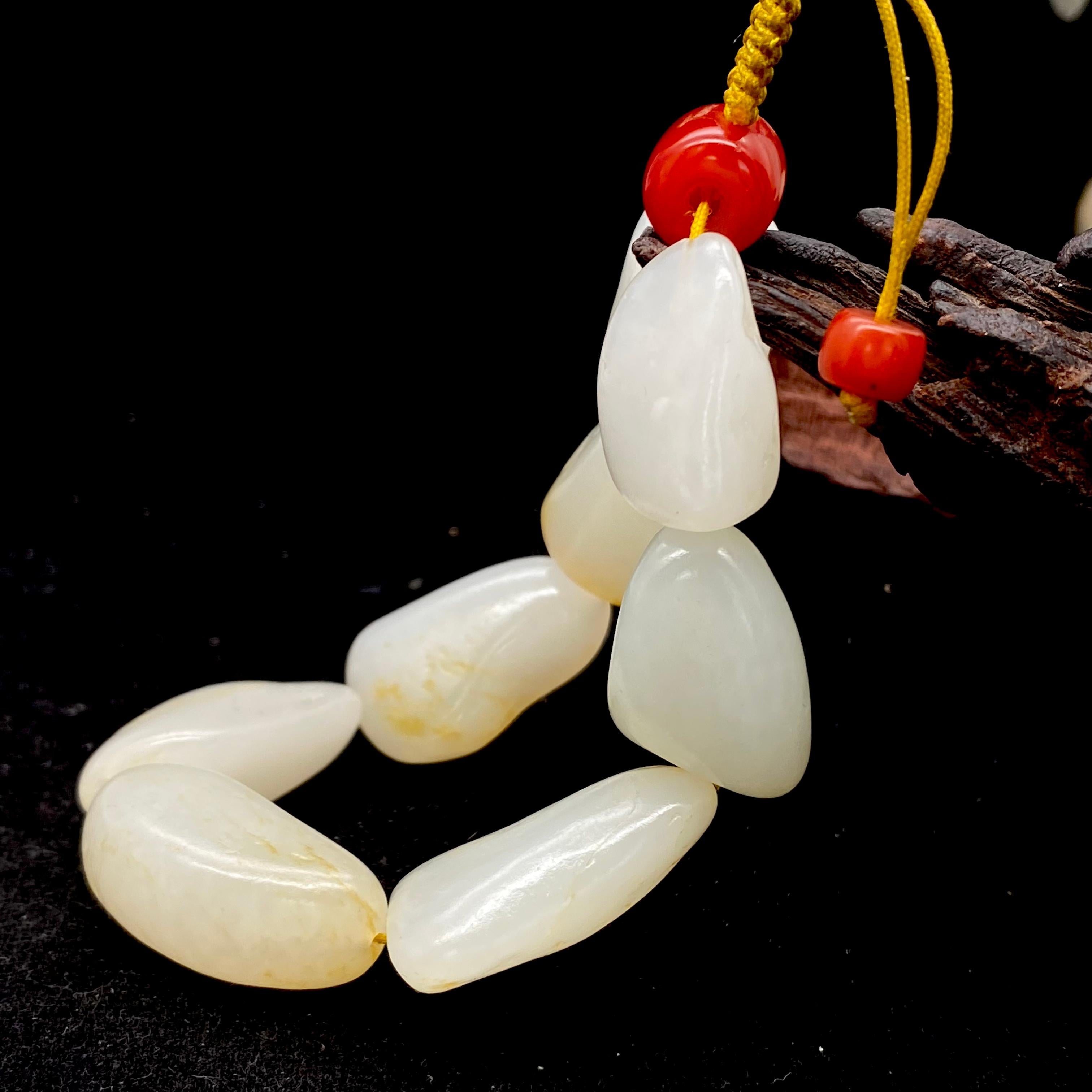 和田玉洒金皮【精品手串】(62.9g)