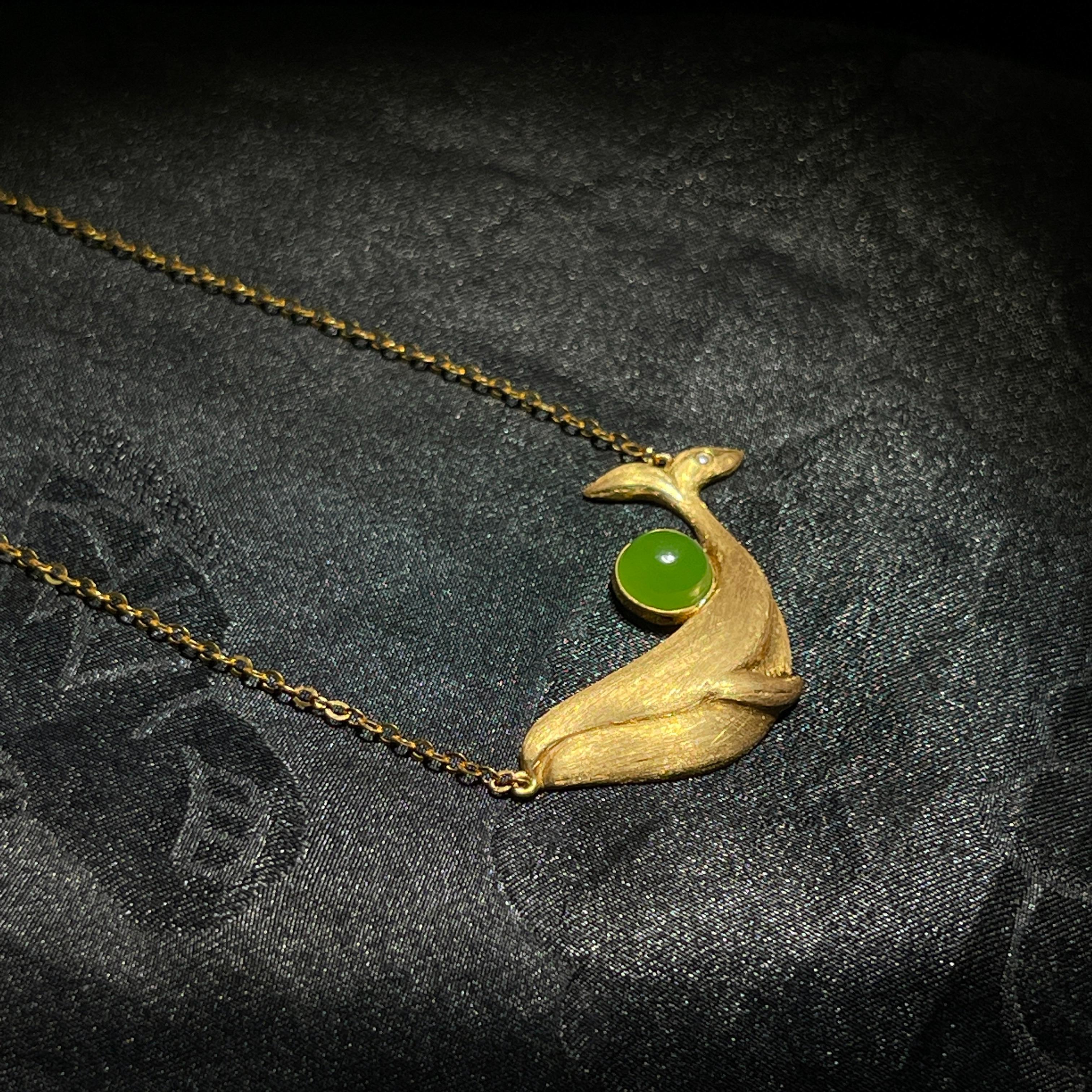 和田玉碧玉苹果绿金镶鲸鱼锁骨链(g)
