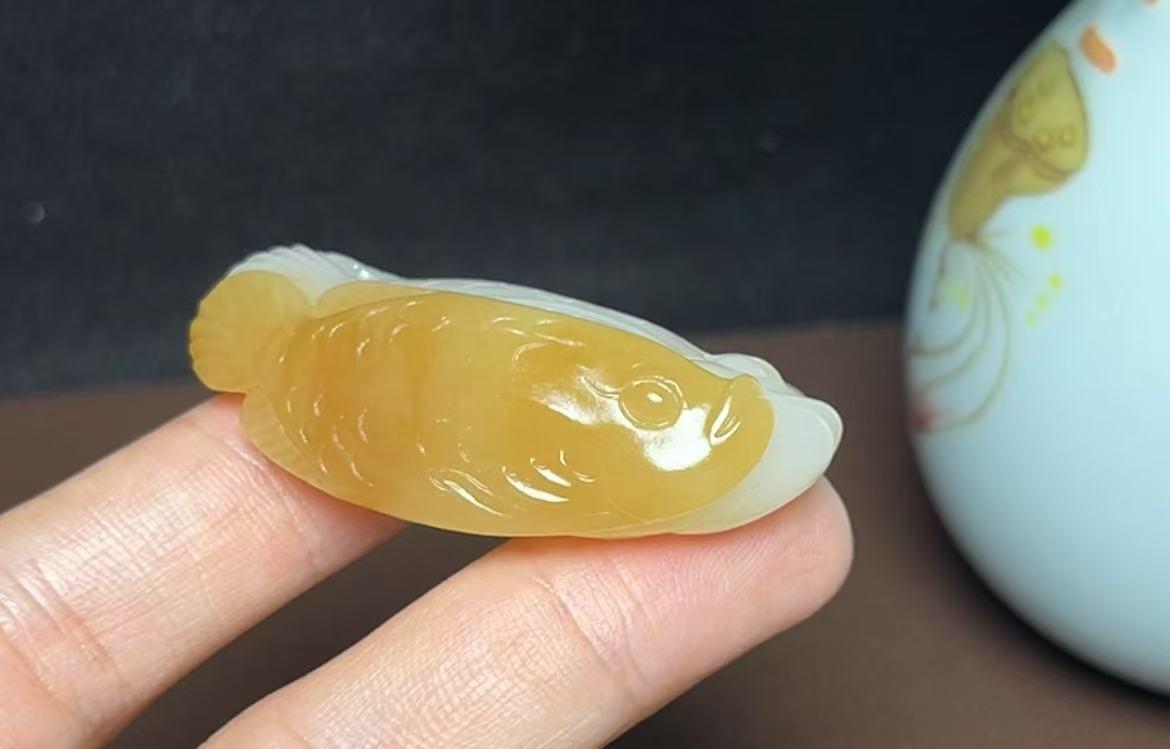 新疆和田玉且末糖白羊脂玉金玉满堂(24.1g)