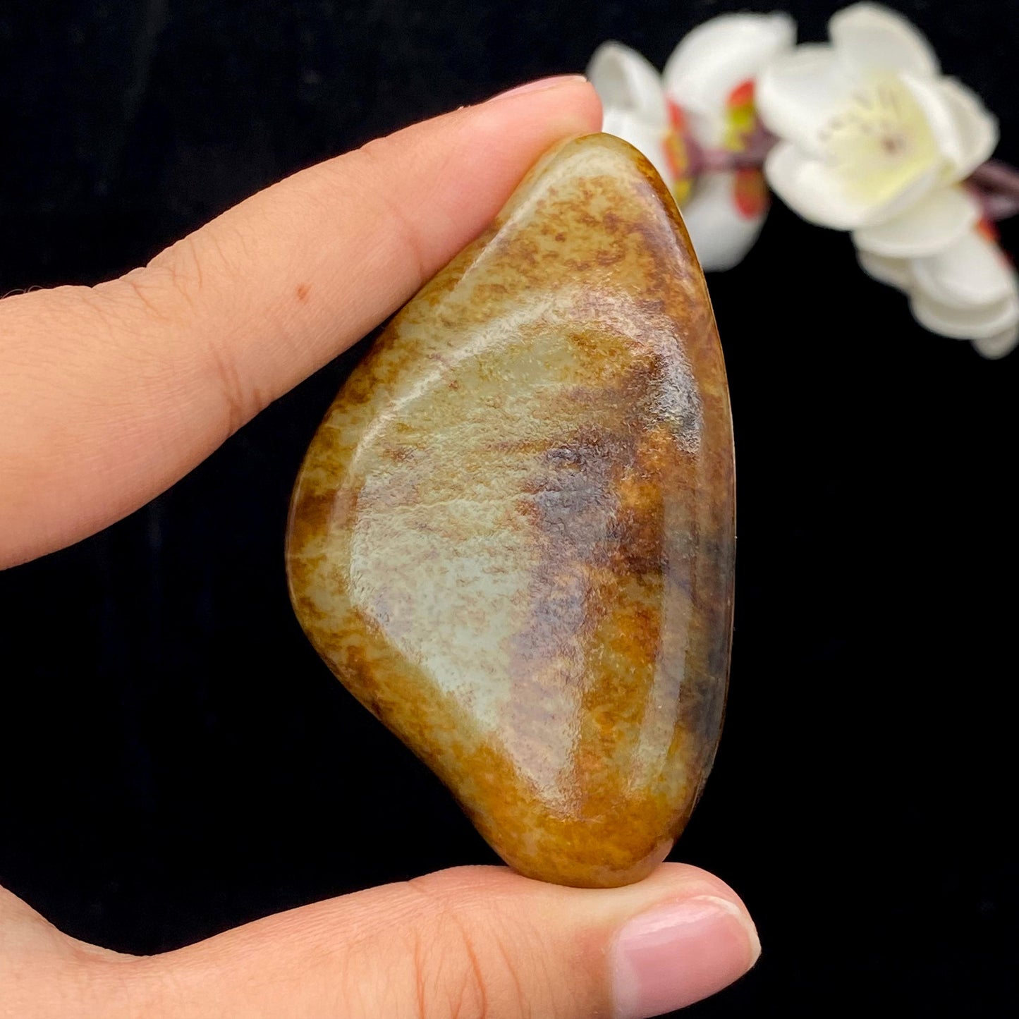 和田玉洒红皮籽料手把件(67.5g)