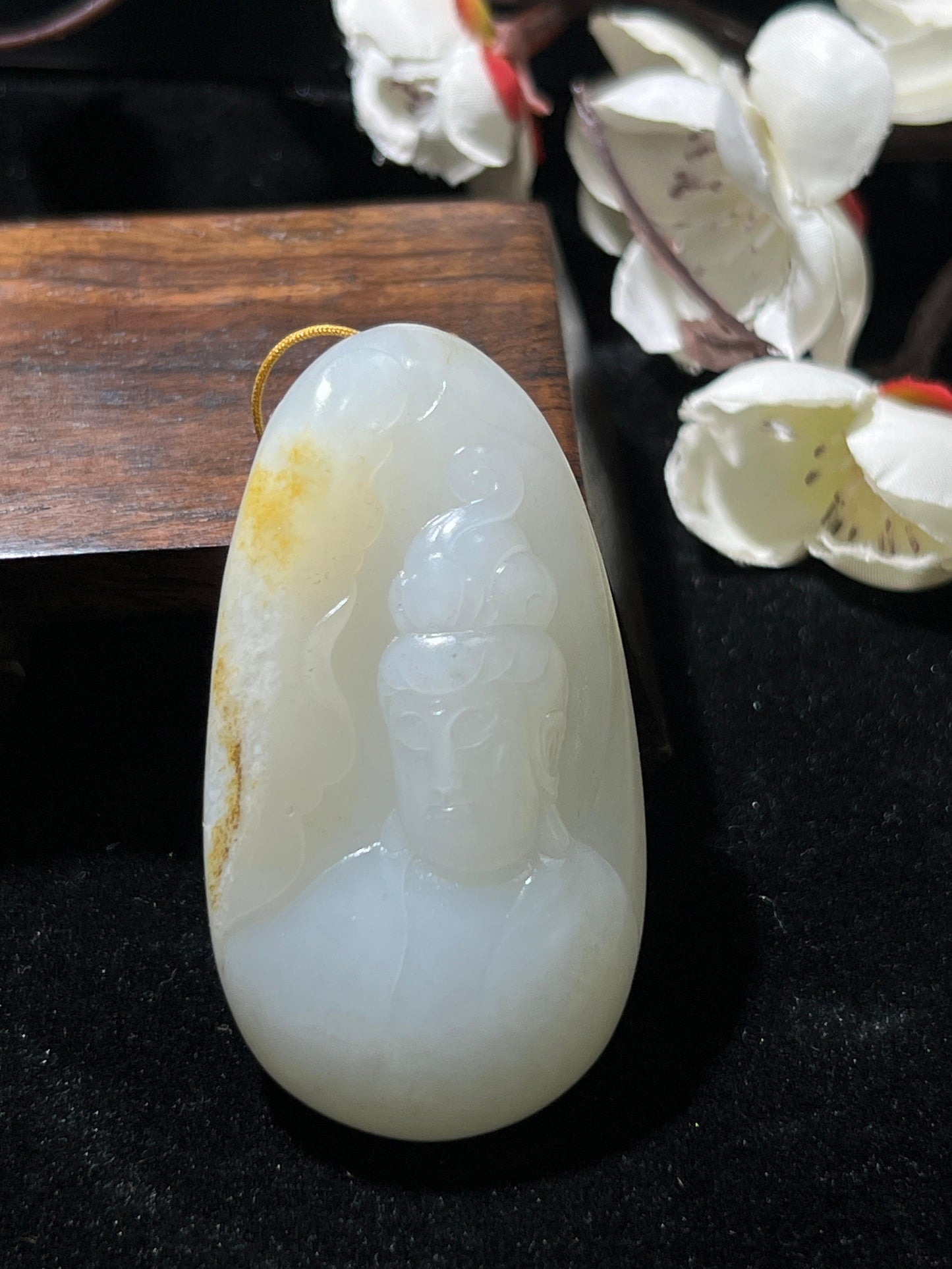 和田籽料观音挂件