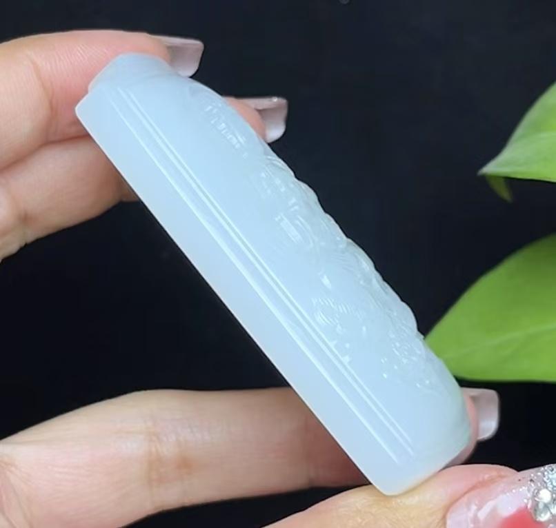 和田羊脂玉观音(69.4g)