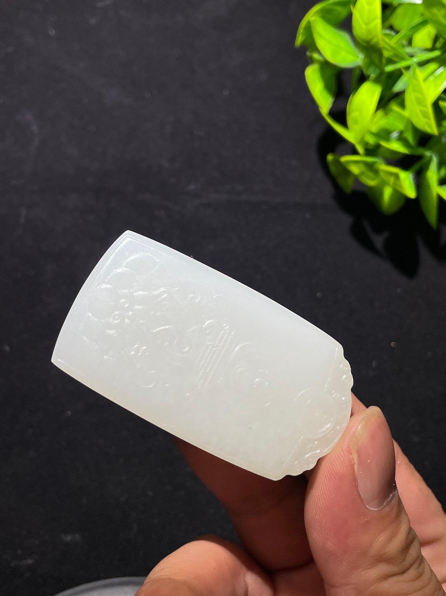 和田白玉观音(69.2g)