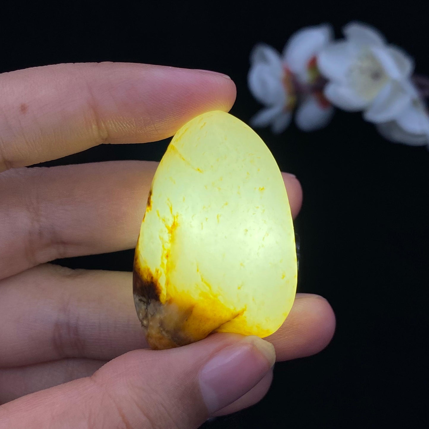 和田玉洒金皮籽料挂件(24.6g)