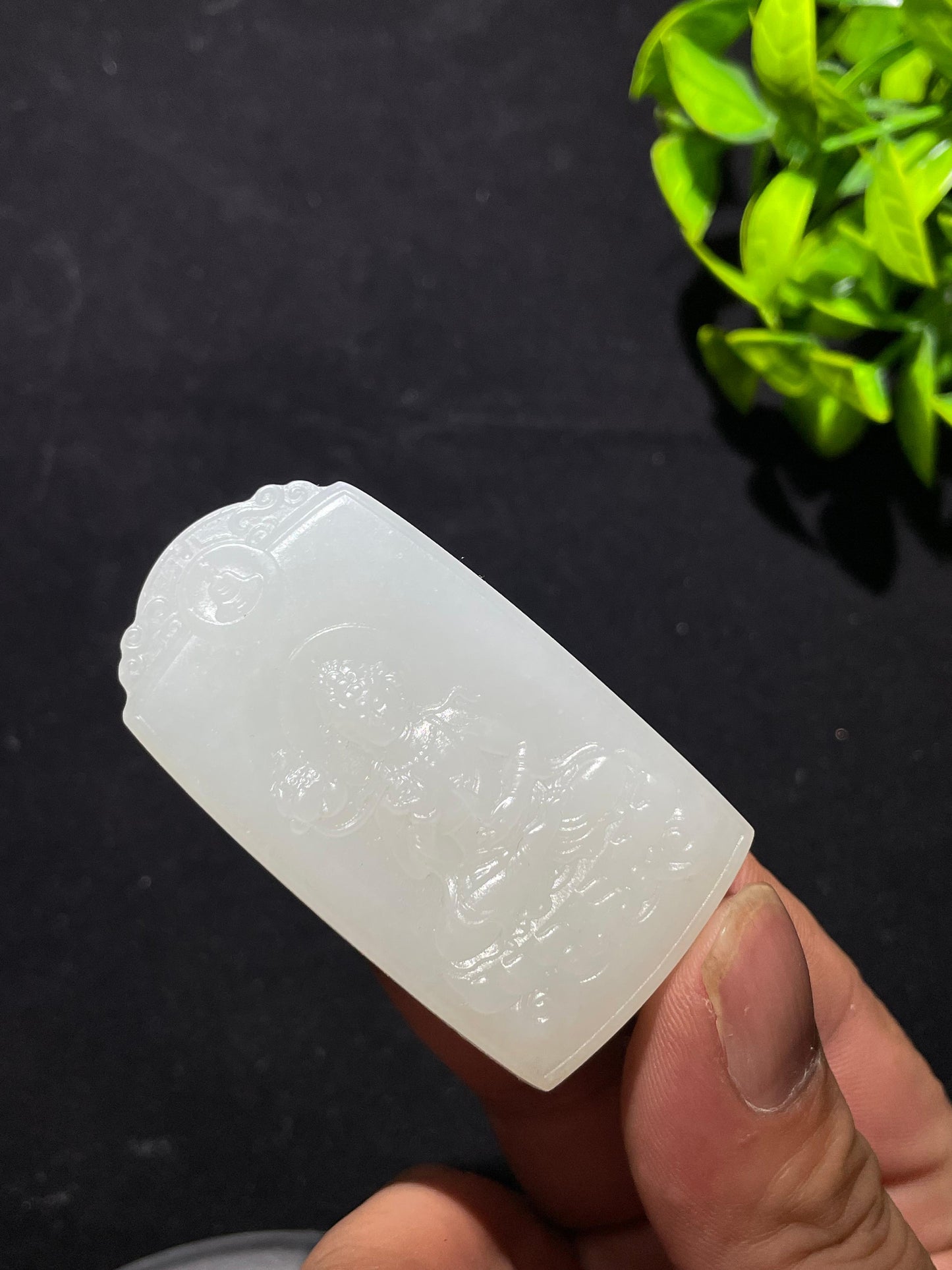 和田白玉观音(69.2g)