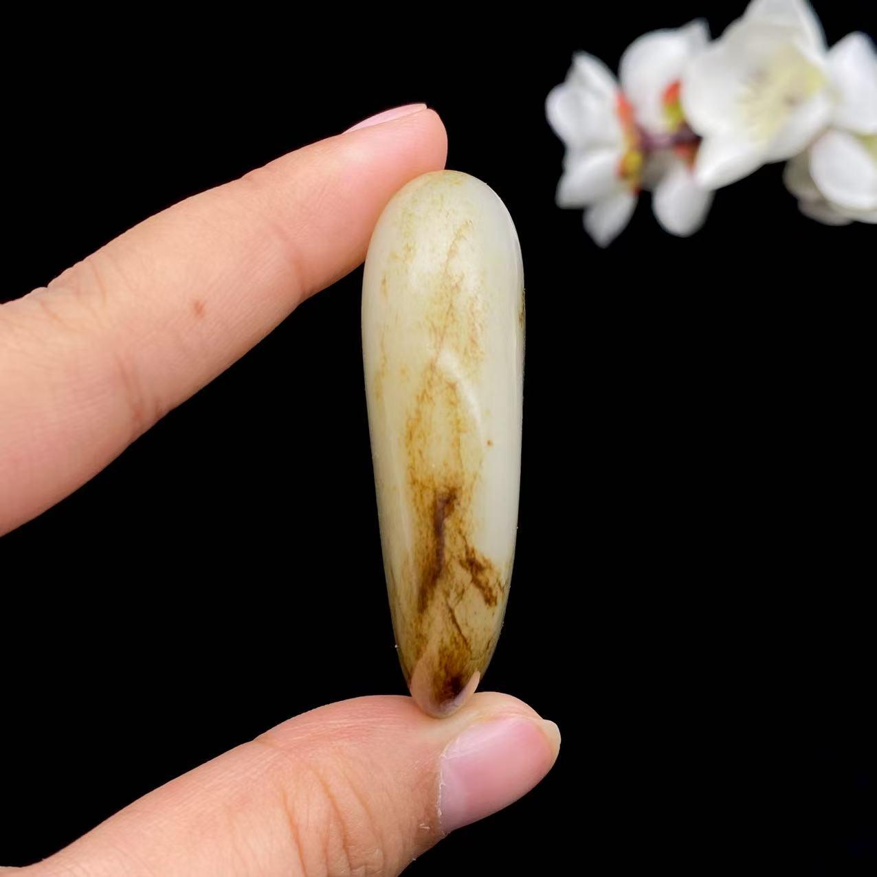 和田玉洒金皮籽料挂件(46.3g)