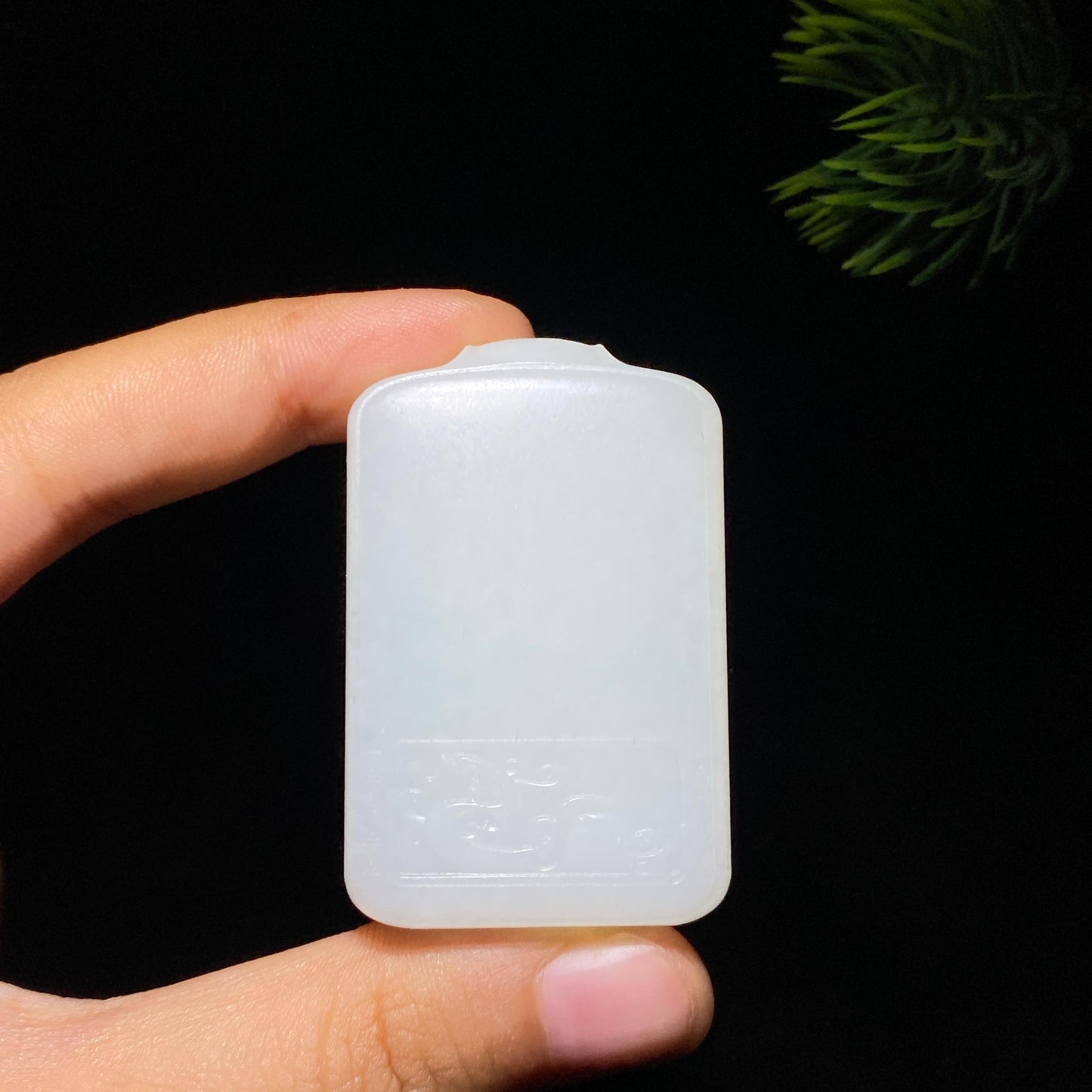 和田玉羊脂白玉无事牌(40.2g)