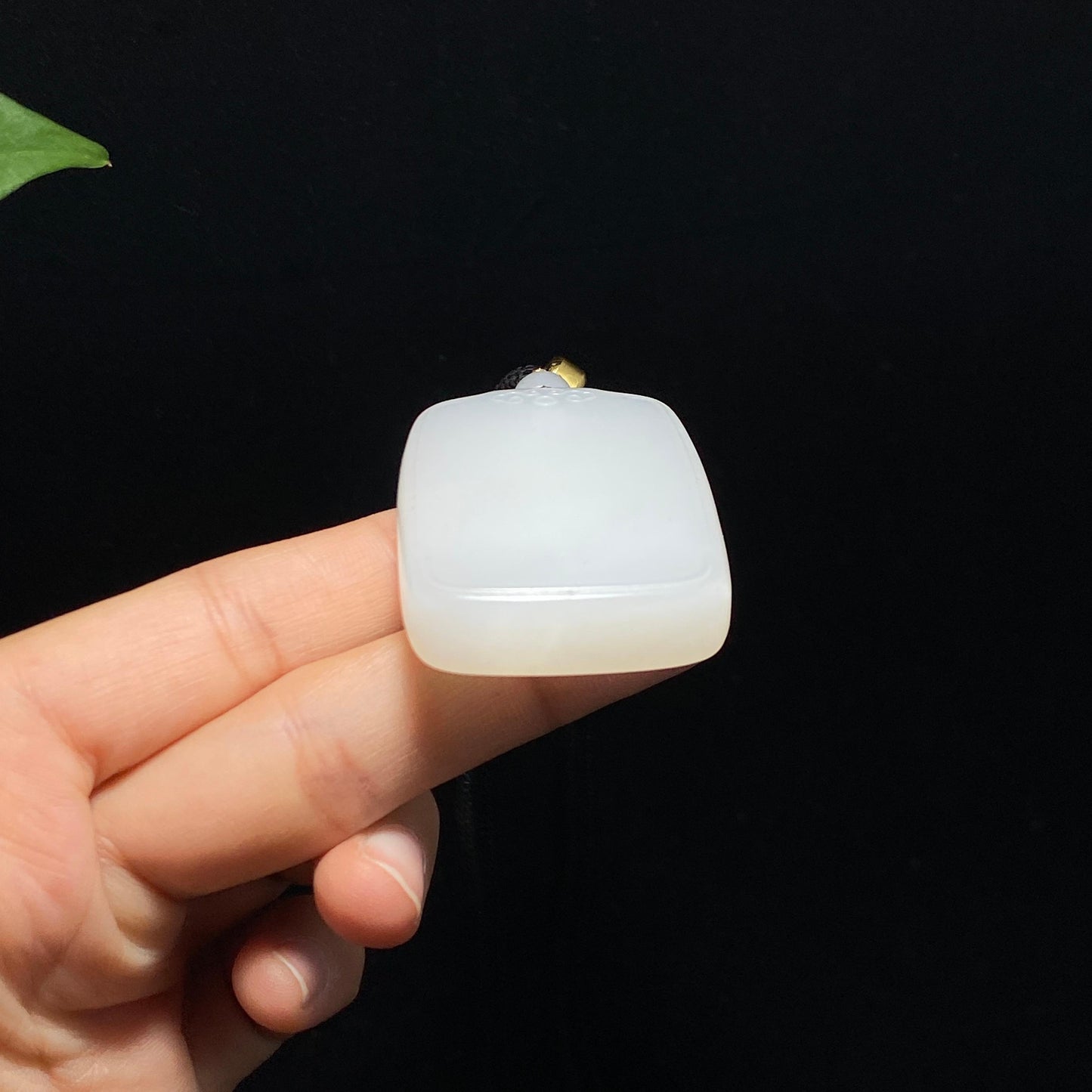 和玉山料白玉平安无事牌(47.0g)