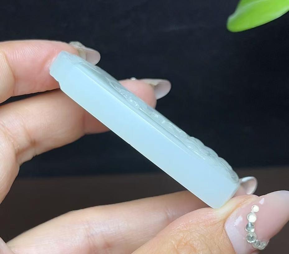 和田羊脂玉观音(43.2g)