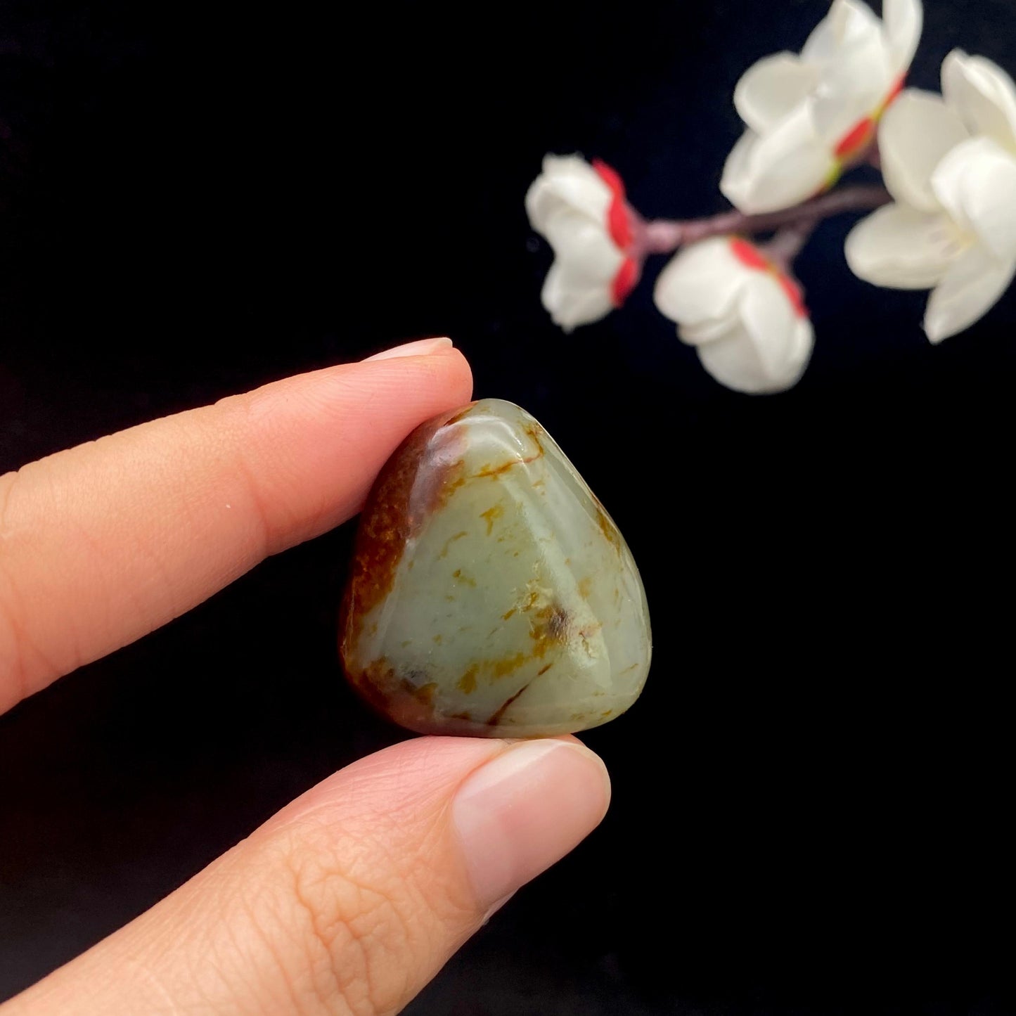 和田玉聚红皮籽料吊坠籽(12.3g)