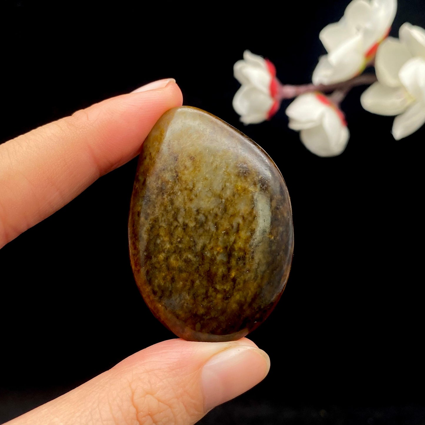 和田玉红皮籽料原石(26.5g)