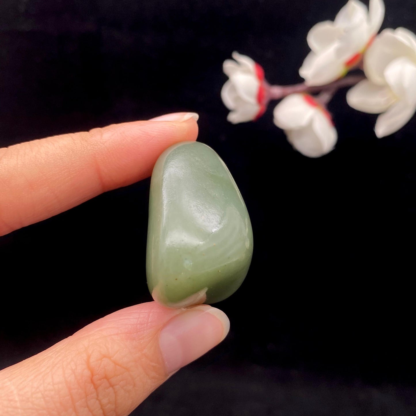 和田玉青玉籽料原石(31.2g)