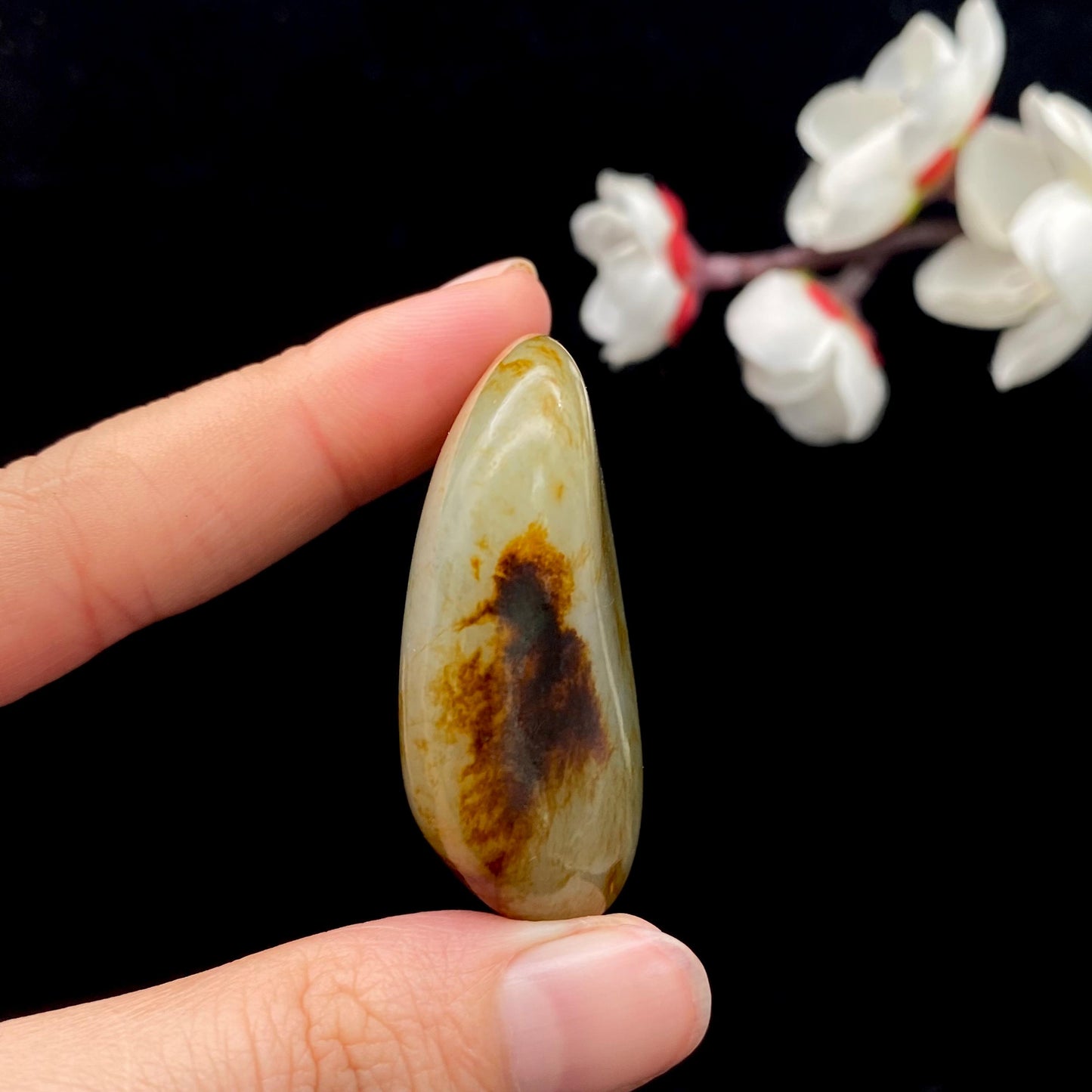 和田玉洒金皮籽料挂件(31.1g)