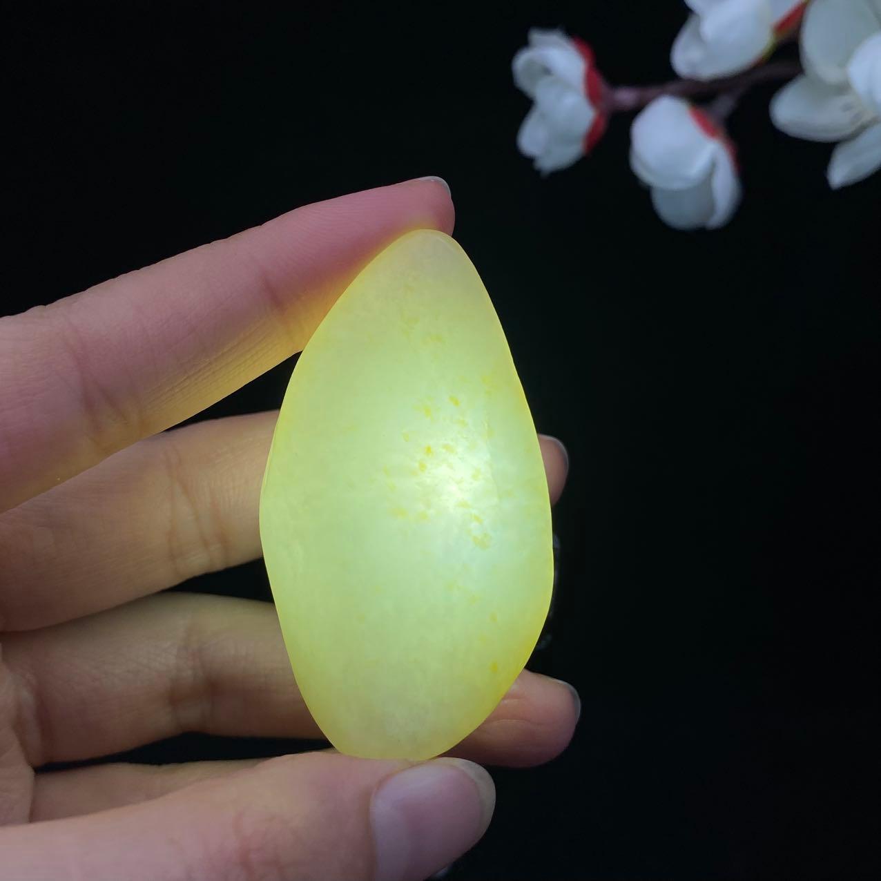 和田玉洒金皮籽料原石(30g)