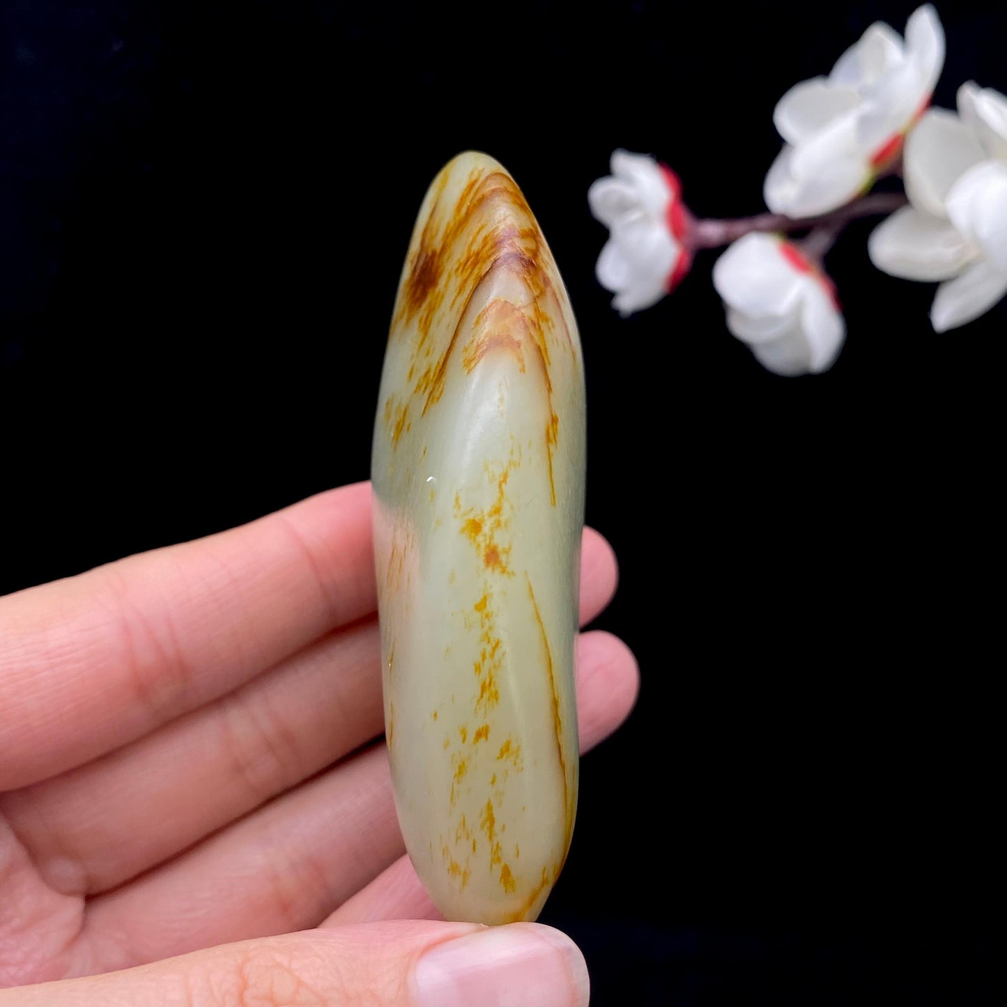 和田玉洒金皮籽料原石(126.1g)