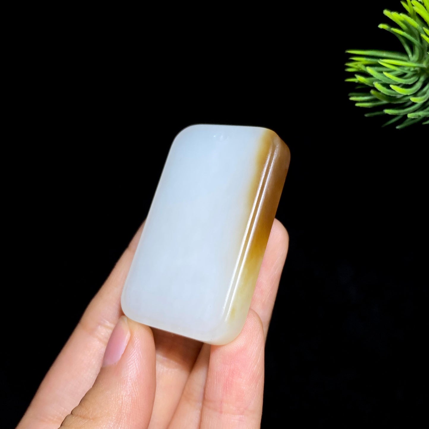 和田玉糖白玉无事牌(34.2g)