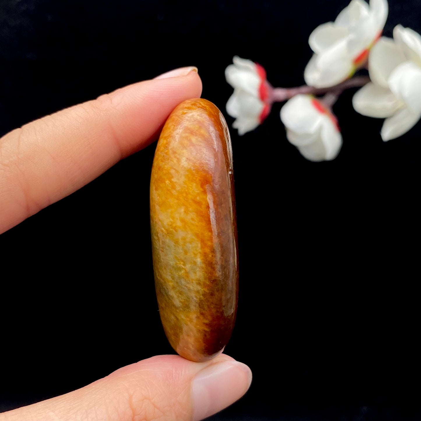 和田玉红沁皮籽料原石(49.2g)