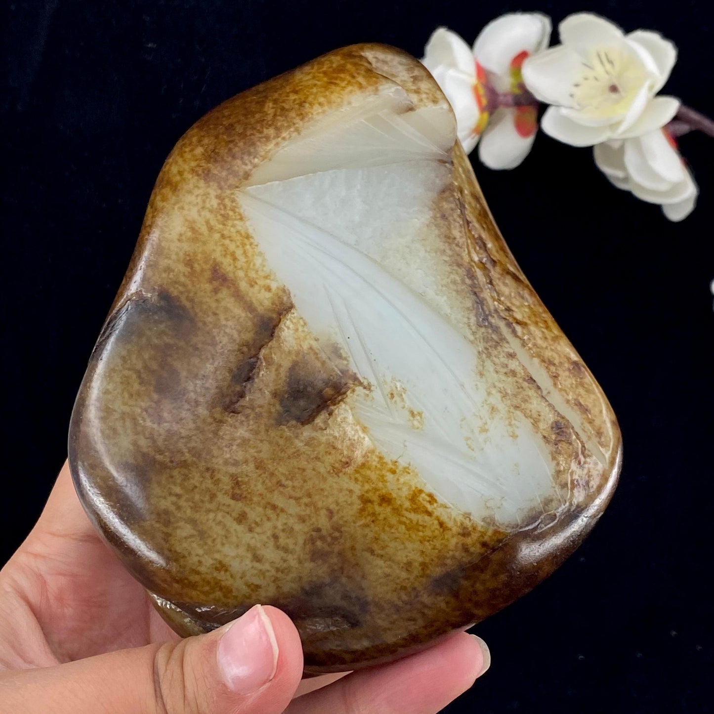 和田玉满秋梨皮籽料原石(997.8g)