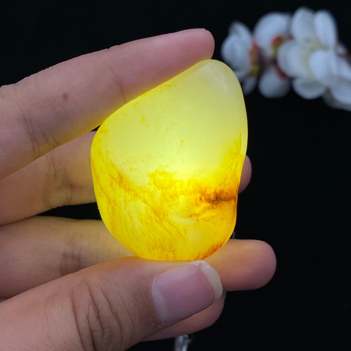 和田玉洒金皮籽料挂件(42g)