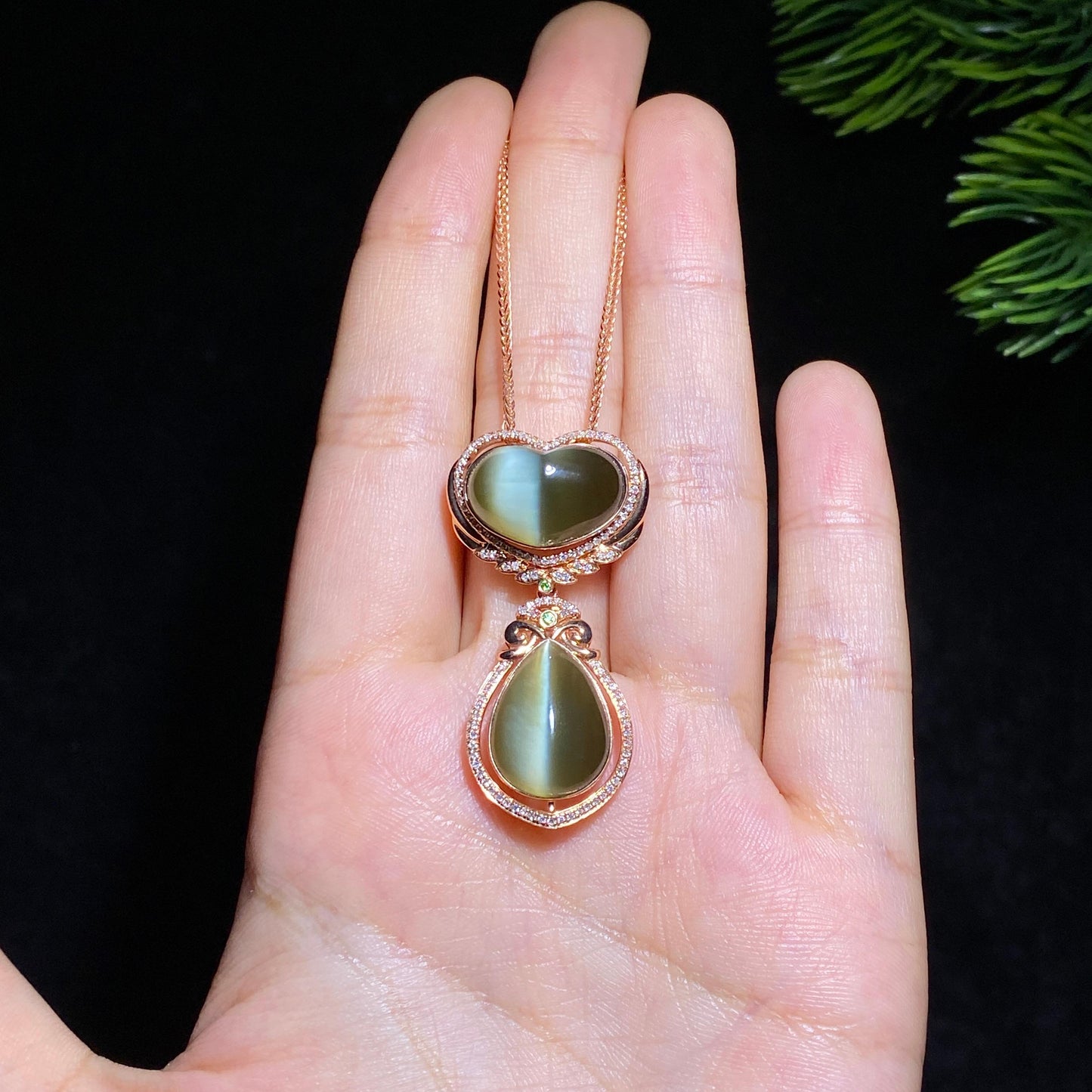 和田玉18k金碧玉猫眼钻石项链(10.0g)