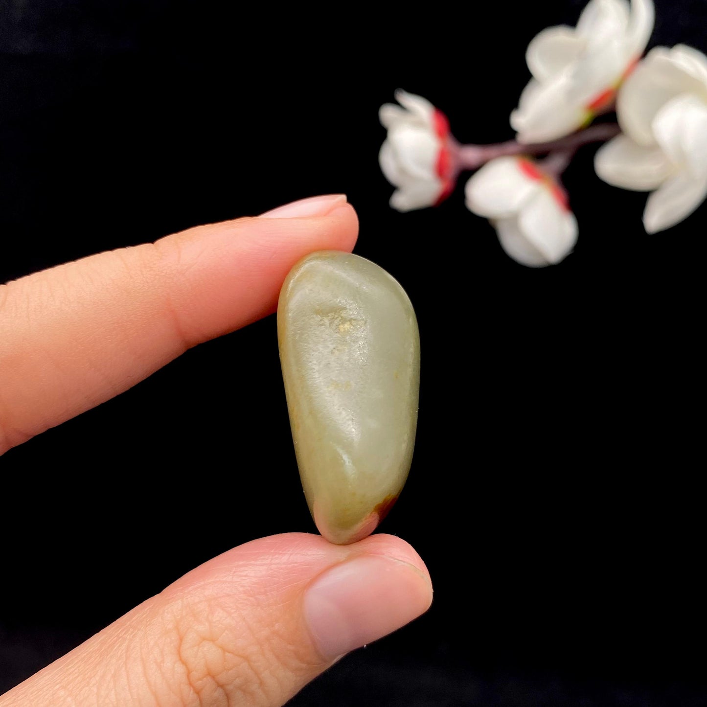 和田玉红皮青玉籽料原石(16.7g)