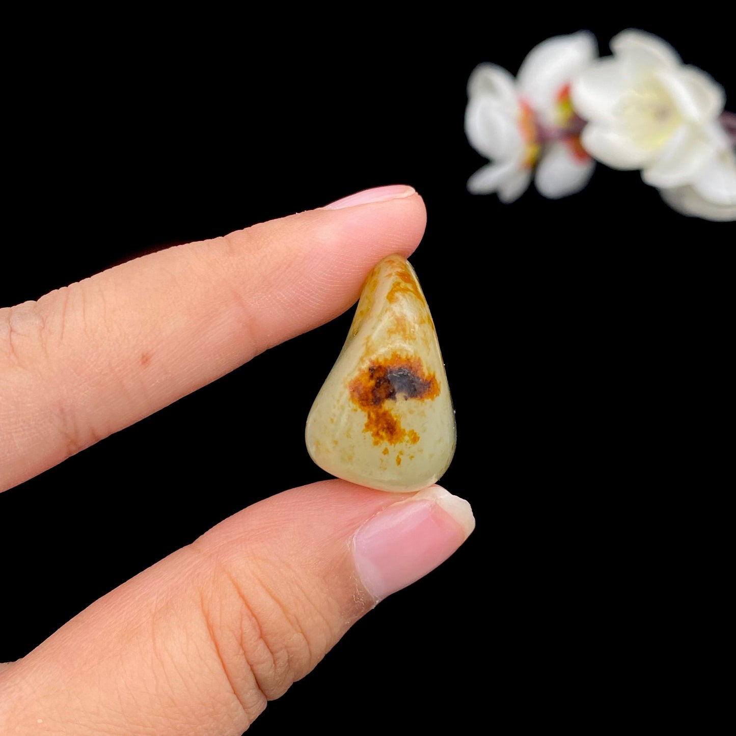 和田玉洒金皮籽料吊坠籽(15.2g)