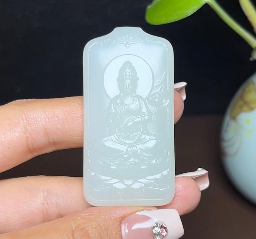 和田羊脂玉大势至菩萨(28.7g)