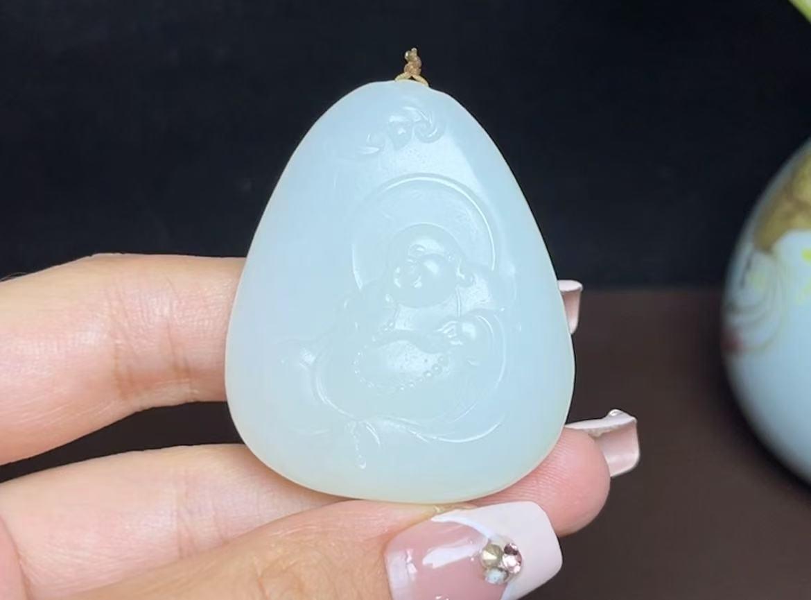 和田羊脂玉佛公(34.7g)
