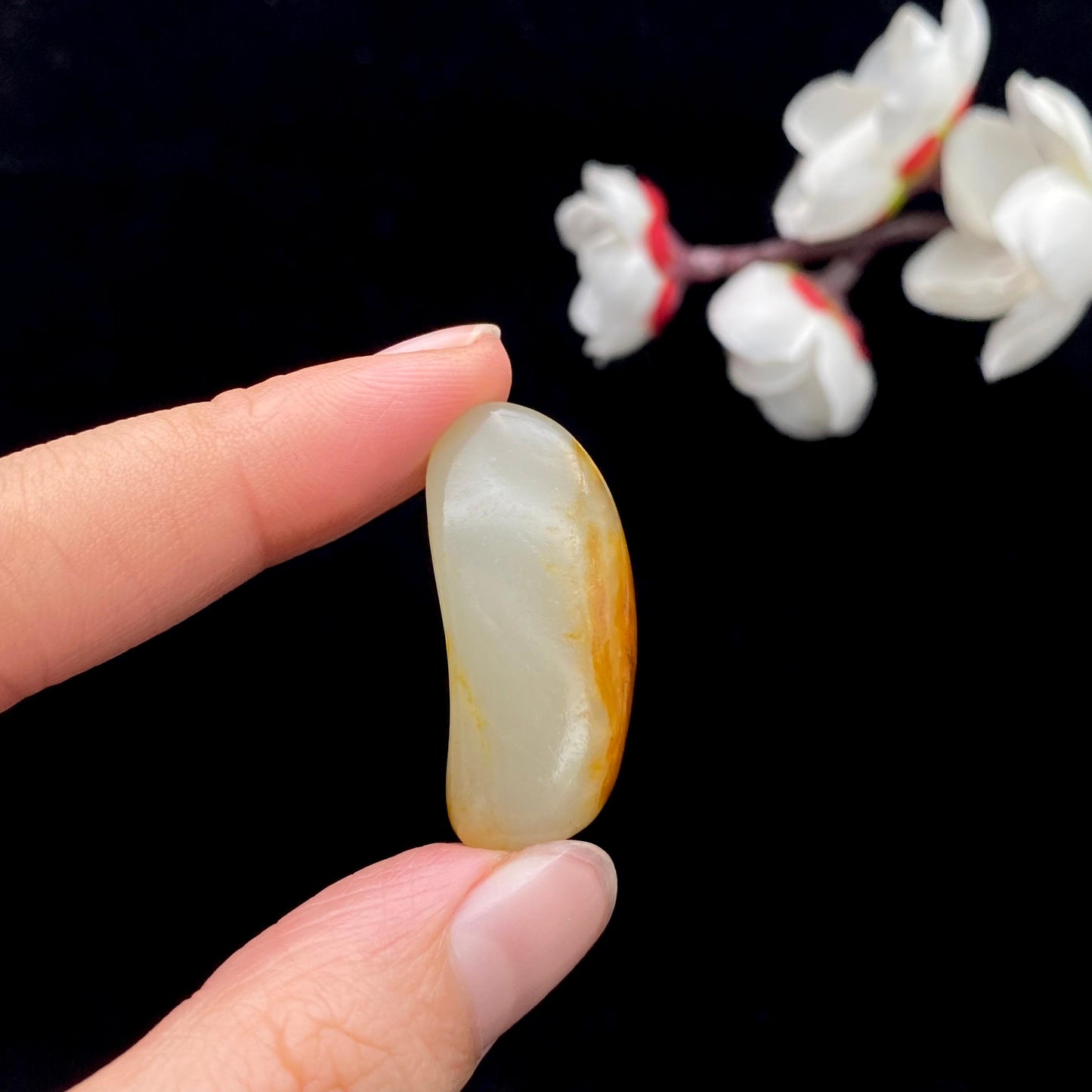 和田玉聚黄皮籽料原石(9.5g)