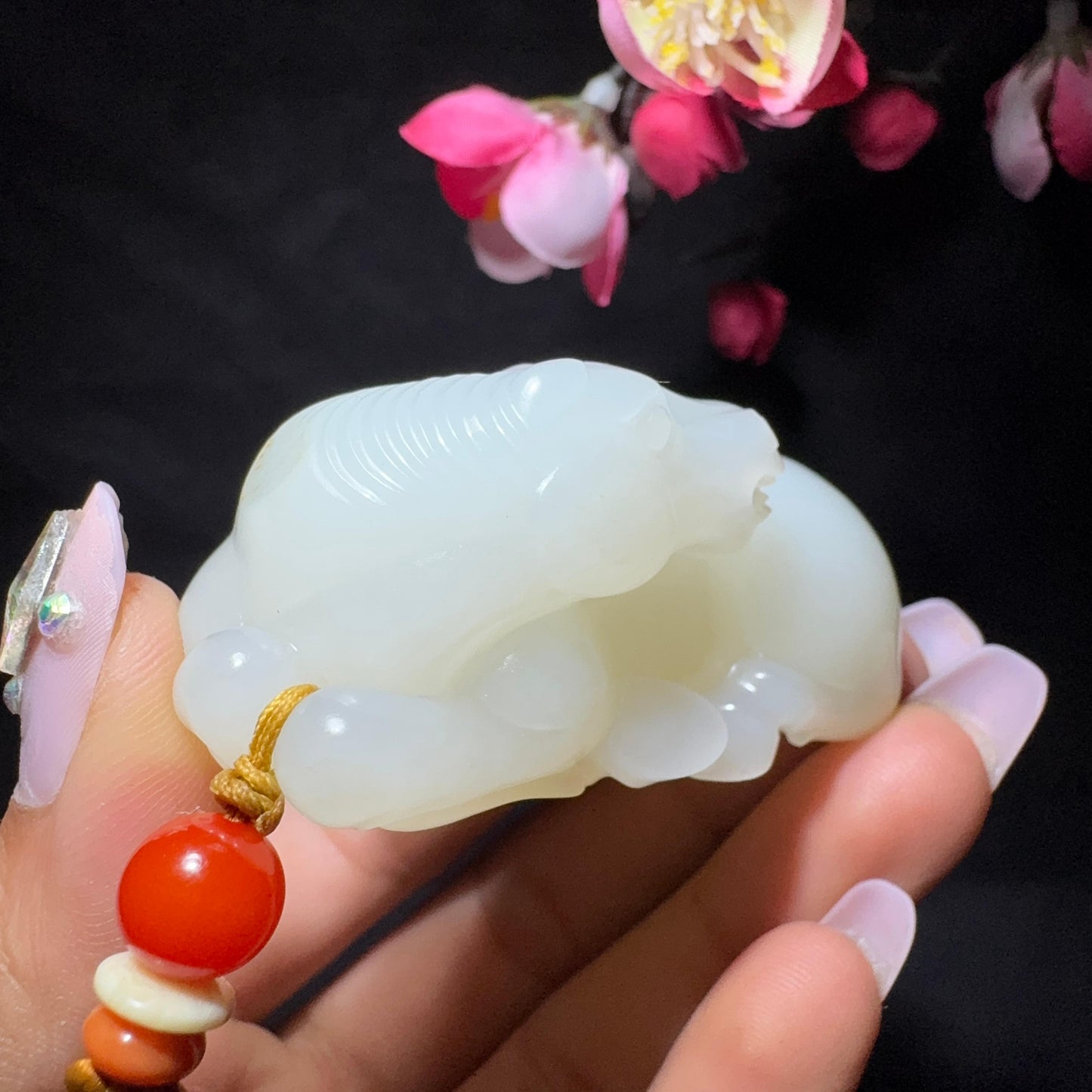 和田玉籽料手把件马到成功(78.5g)
