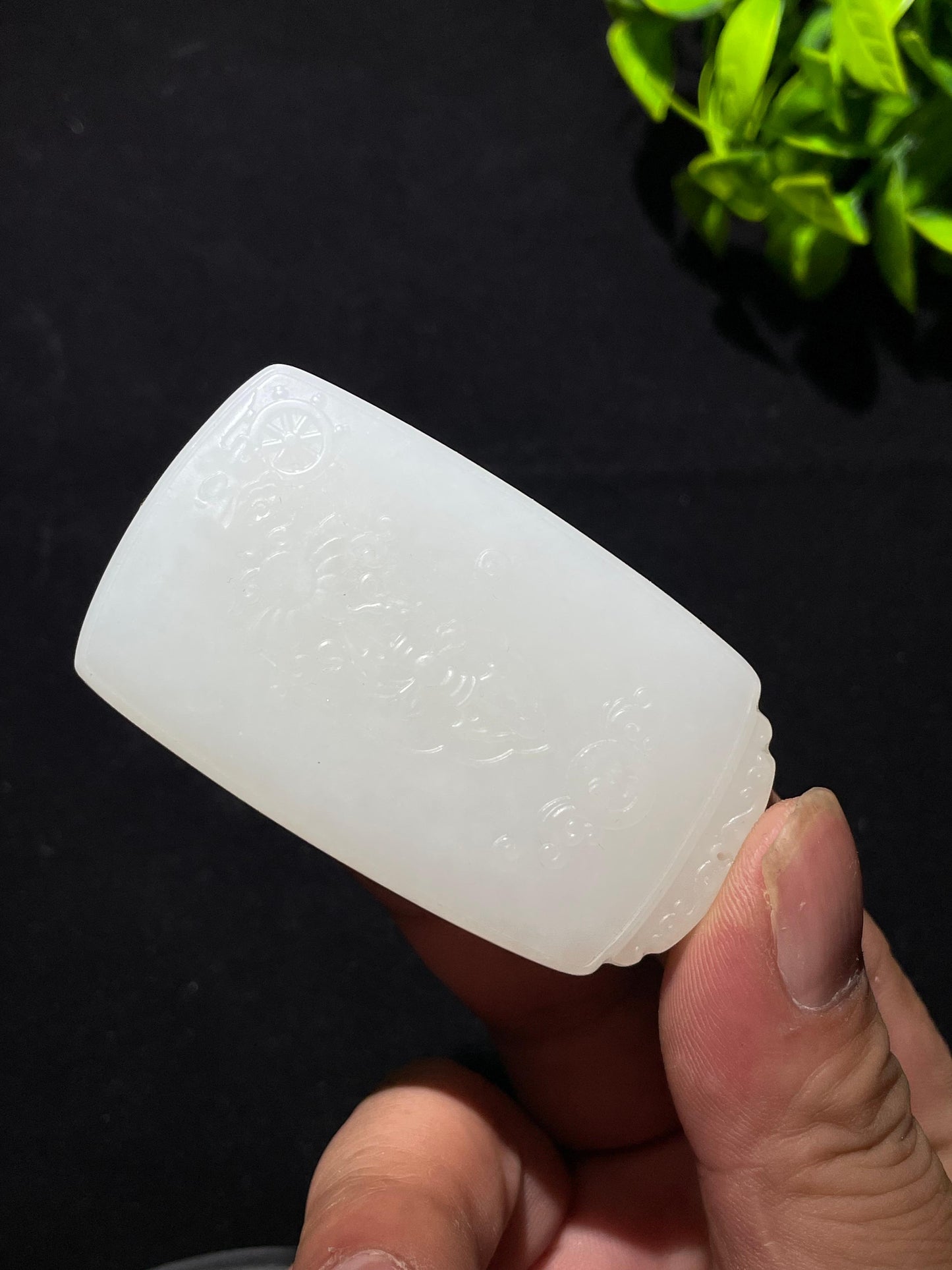 和田羊脂白玉观音(63.0g)