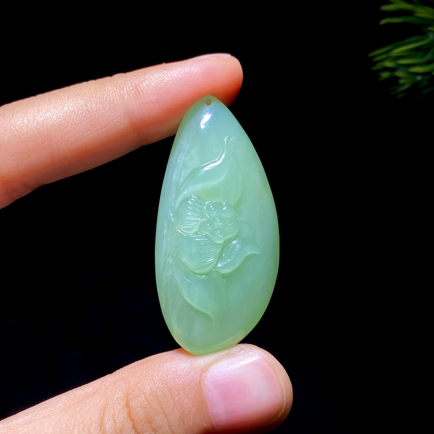 和田玉碧玉粉青花开富贵(15.1g)