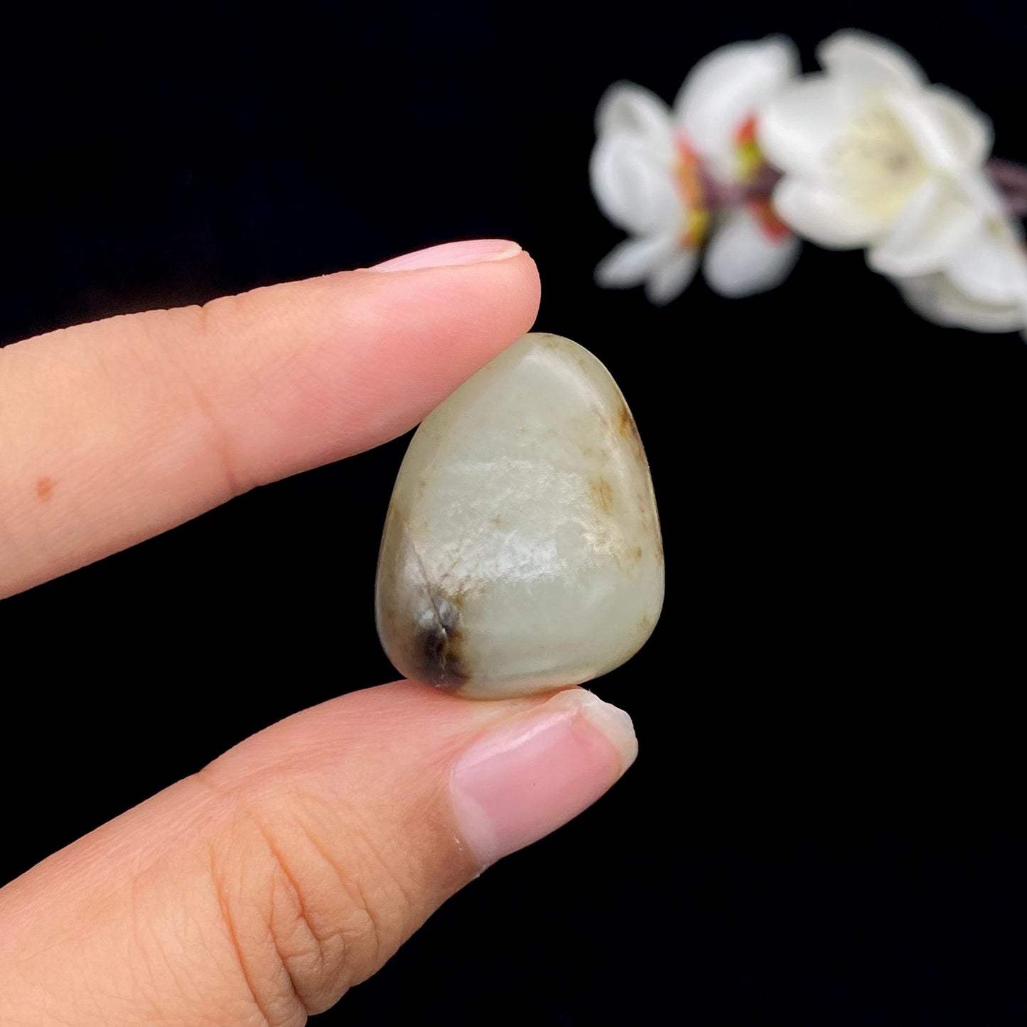 和田玉黑黄皮籽料原石(12.2g)