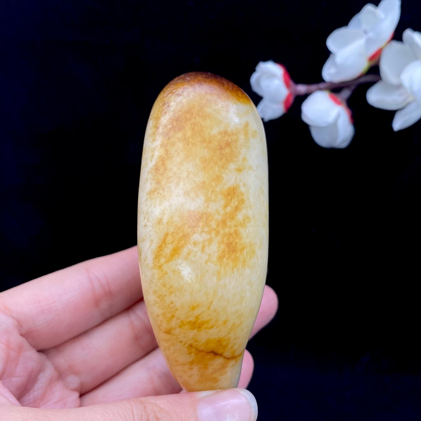 和田玉聚红皮籽料原石(216.5g)