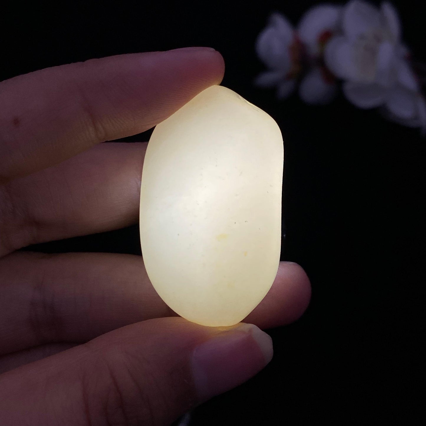 和田玉-白玉籽料原石(24.4g)