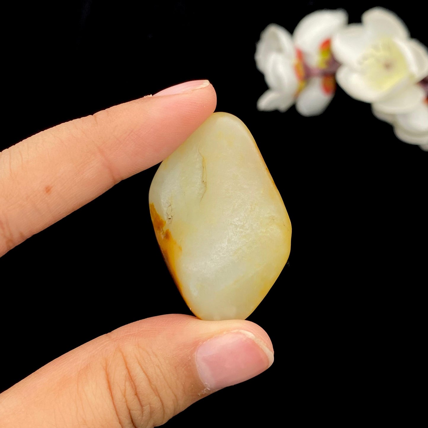和田玉红皮籽料挂件(16.3g)