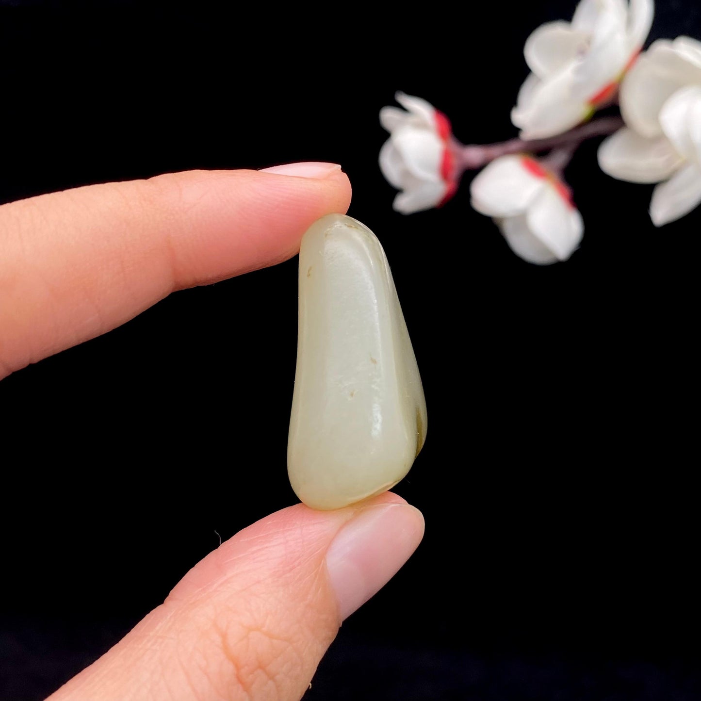 和田玉黄皮籽料原石(16.8g)