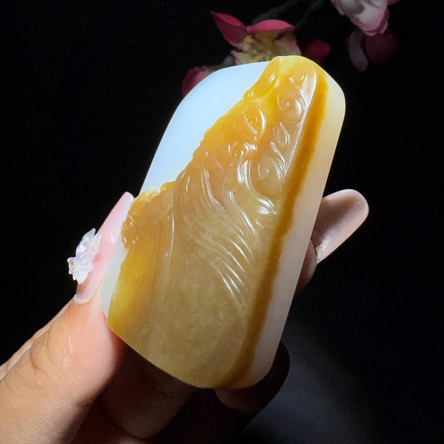 和田玉糖白玉关公牌子(56.9g)