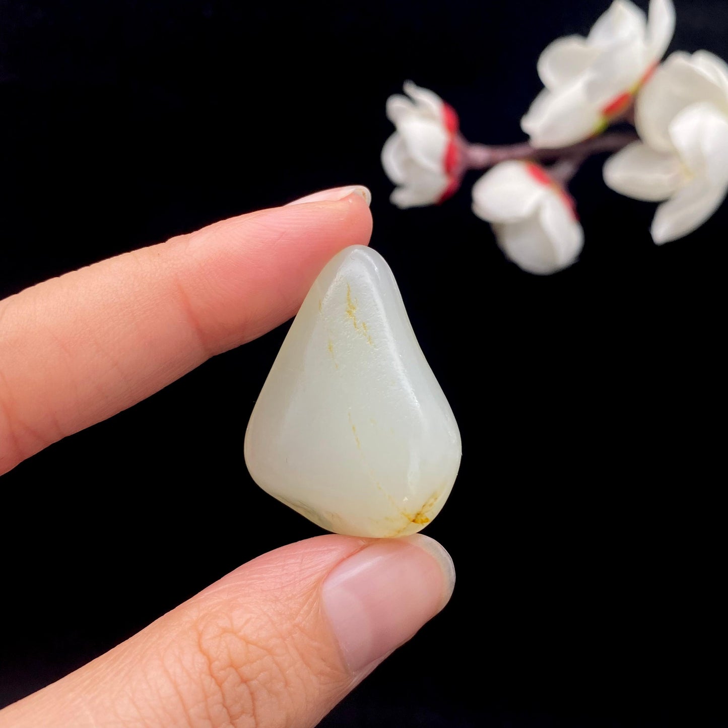 和田玉洒金皮籽料原石(12g)