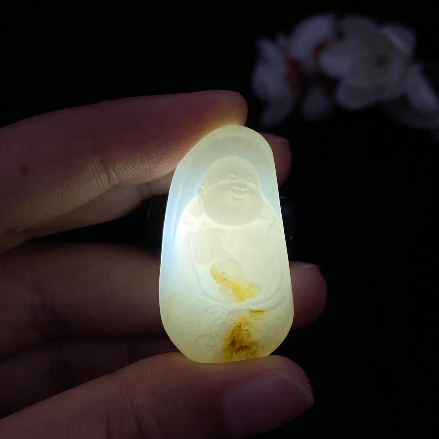和田玉籽料【佛公】(14.3g)